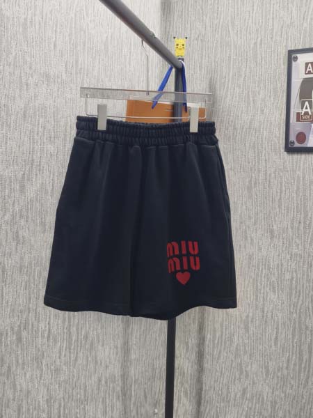 2026年9月17日秋冬新作MiuMiu半ズボン高品質人気の...