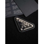 2026年9月23日入荷秋冬新作Pradaニットのセーター高級なプレゼント/誕生日プレゼント/高品質/メンツ/記念品/ wenzhou工場