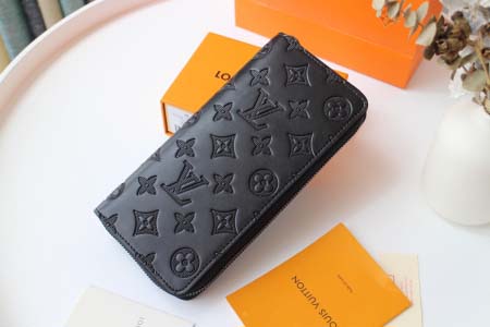 2026年10月15日新作高品質Louis Vuitton 財布M62902  Zippy，Monogram Shadow /LH工場