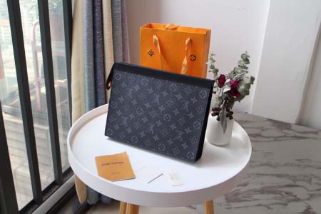 2026年10月15日新作高品質Louis Vuitton 財布M61692   Monogram Eclipse /LH工場