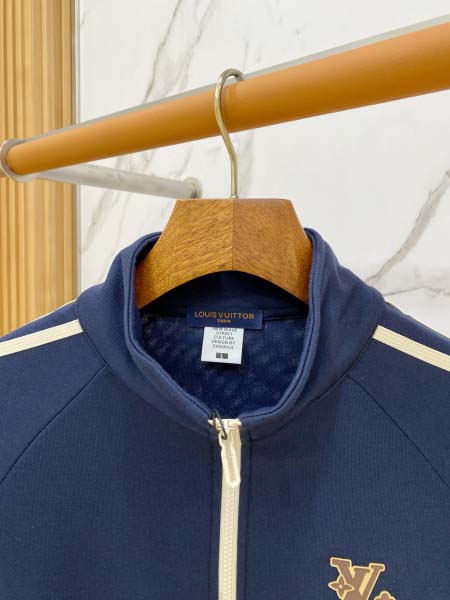 2026年10月29日入荷秋冬新作Louis Vuittonパーカー高級品/誕生日プレゼントM-4Xl/KD工場