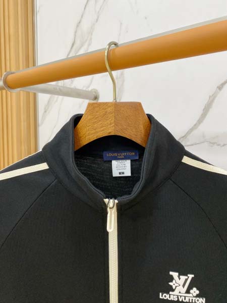 2026年10月29日入荷秋冬新作Louis Vuittonパーカー高級品/誕生日プレゼントM-4Xl/KD工場
