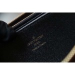 2026年10月15日新作高品質Louis Vuitton 財布M67687  Zippy  VVN  Giant Monogram Reverse  /LH工場