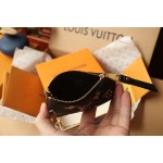 2026年10月15日新作高品質Louis Vuitton 財布 M82204  LV GradientMonogram Empreinte /LH工場