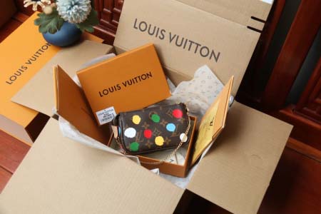 2026年10月15日新作 高品質Louis Vuitton...