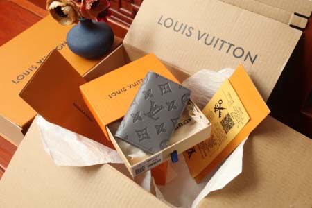 2026年10月15日新作 高品質Louis Vuitton...