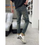 2026年10月16日入荷新作Versaceジーパン高品質超厳選★入手困難/KB工場