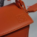 2023早春新作入荷原版復刻 LOEWE バッグ LOE2工場 SIZE: 24X16.5X10.5 cm