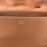 秋冬人気新作入荷CELINE  バッグ A-xiao工場 size:32cmX24cmX15cm