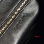 2024年原版復刻新作入荷 Bottega Veneta バッグ dy工場 size:23.5*17.9*9cm