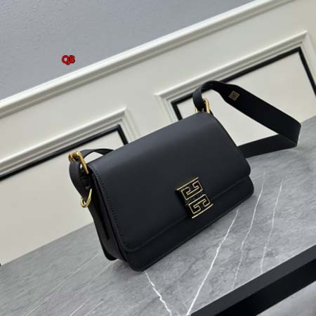 2024年6月5日人気新作入荷GIVENCHY バッグqb工場23*14*8CM