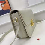 2024年6月5日人気新作入荷 CELINE バッグqb工場22CM