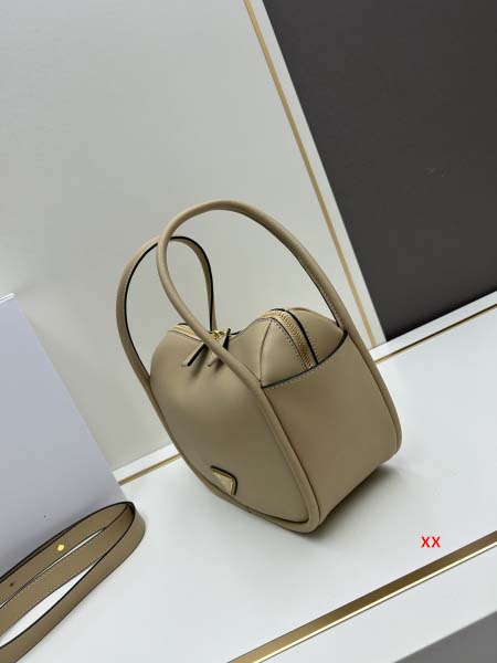 2024年8月1日新品入荷PRADA ブランドバッグ XX工場 SIZE:25x19x11cm