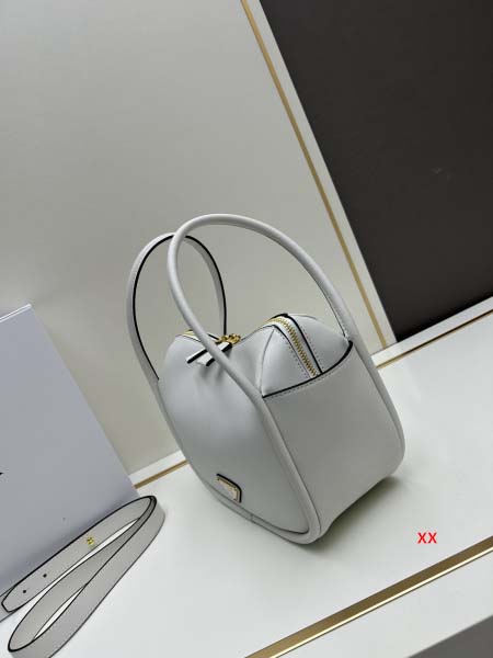 2024年8月1日新品入荷PRADA ブランドバッグ XX工場 SIZE:25x19x11cm