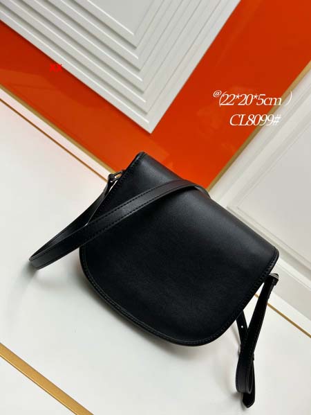 2024年8月1日新品入荷CELINE バッグ XX工場 SIZE:22*20*5cm