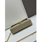 2024年8月1日新品入荷ディオール ブランドバッグ XX工場 SIZE:22x12.5x4cm