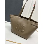 2024年8月1日新品入荷CELINE バッグ XX工場 SIZE:54 X 29.5 X 15cm