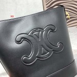 2024年8月1日新品入荷CELINE バッグ XX工場 SIZE:22×18×13CM