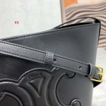 2024年8月1日新品入荷CELINE バッグ XX工場 SIZE:22×18×13CM