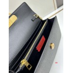 2024年8月1日新品入荷VALENTINO バッグ XX工場 SIZE:20*5.5*10cm