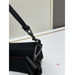 2024年8月1日新品入荷VALENTINO バッグ XX工場 SIZE:27-13-6cm