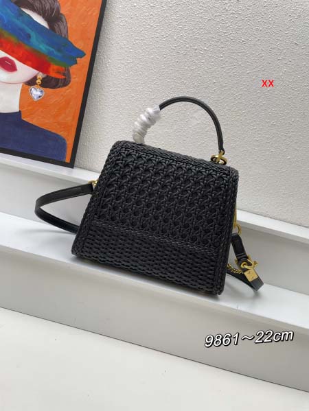 2024年8月2日新品入荷Valentino バッグ XX工場 SIZE:22*17*9cm