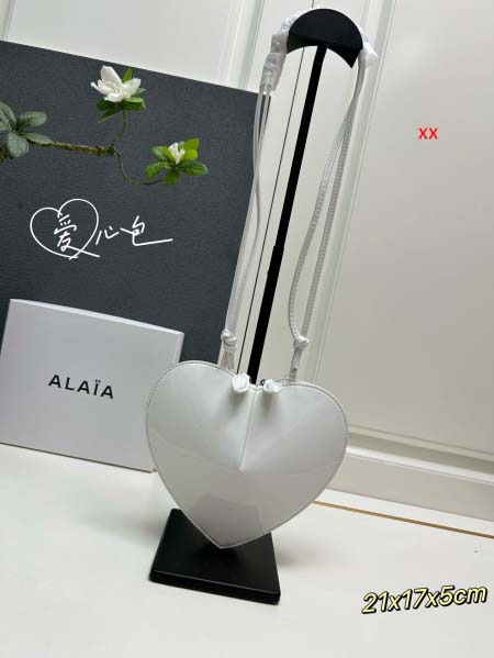 2024年8月2日新品入荷ALAIA Coeur bagバッグ XX工場 SIZE:21x17x5cm