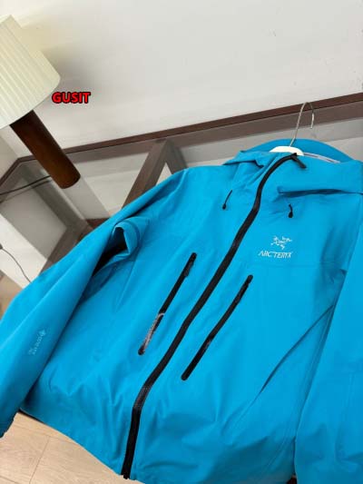 2024年8月22日秋冬高品質新作入荷ARCTERYX 突撃衣  GUST工場