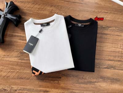 2024年8月23日秋冬高品質新作入荷 FENDI 半袖 Tシャツ duw工場