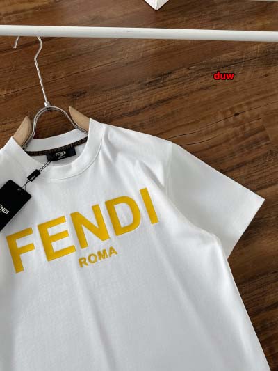 2024年8月23日秋冬高品質新作入荷 FENDI  半袖 Tシャツ duw工場