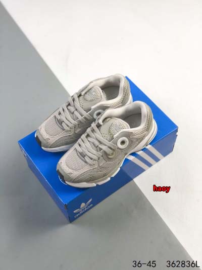 2024年8月28日秋冬新品入荷 Adidas スニーカー haoy工場