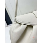 2024年8月1日新品入荷CELINE バッグ XX工場 SIZE:28*16*7cm