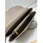 2024年8月1日新品入荷CELINE バッグ XX工場 SIZE:25.5x18.5x10