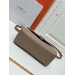 2024年8月2日新品入荷FURLAバッグ XX工場 SIZE:25X17X9.5CM