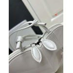 2024年8月2日新品入荷ALAIA Coeur bagバッグ XX工場 SIZE:21x17x5cm