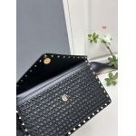 2024年8月2日新品入荷 VALENTINOバッグ XX工場 SIZE:28*17cm