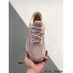 2024年8月28日秋冬新品入荷 NIKE スニーカー haoy工場