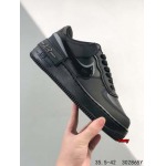 2024年8月28日秋冬新品入荷 NIKE スニーカー haoy工場