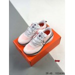 2024年8月28日秋冬新品入荷 NIKE スニーカー haoy工場