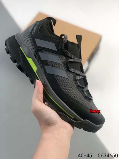 2024年8月28日秋冬新品入荷 Adidas スニーカー ...