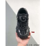 2024年8月28日秋冬新品入荷 Adidas  スニーカー haoy工場