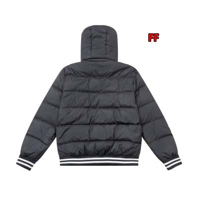 2024年9月4日早秋新品入荷 PRADA綿入れの服コート FF工場