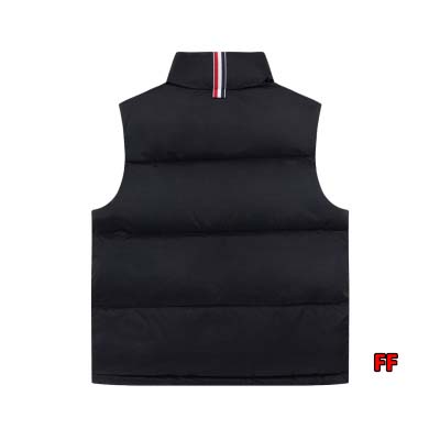 2024年9月5日早秋新品入荷 THOM BROWNE ベスト FF工場