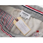 2024年9月5日早秋新品入荷 THOM BROWNE スポーツズボン FF工場