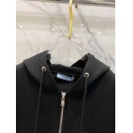 2024年9月10日早秋高品質新品入荷 PRADA コート Q工場