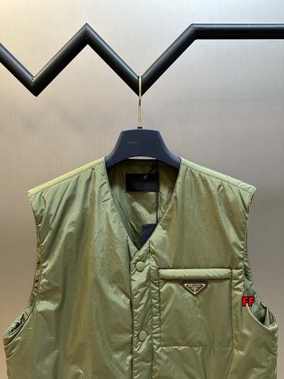 2024年10月28日秋冬高品質新品入荷 PRADA  綿入れの服ベストアウター FF工場