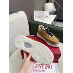 2024年10月8日早秋高品質新品入荷 VALENTINO スニーカー DAM工場35-46