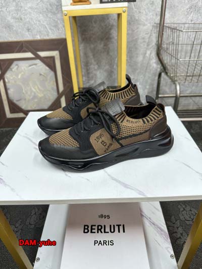 2024年10月8日早秋新品入荷 Berluti  スニーカ...