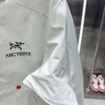 2024年10月11日秋冬新品入荷ARCTERYX 突撃衣  FF工場