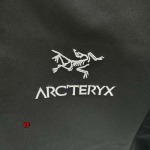 2024年10月11日秋冬新品入荷ARCTERYX 突撃衣  FF工場